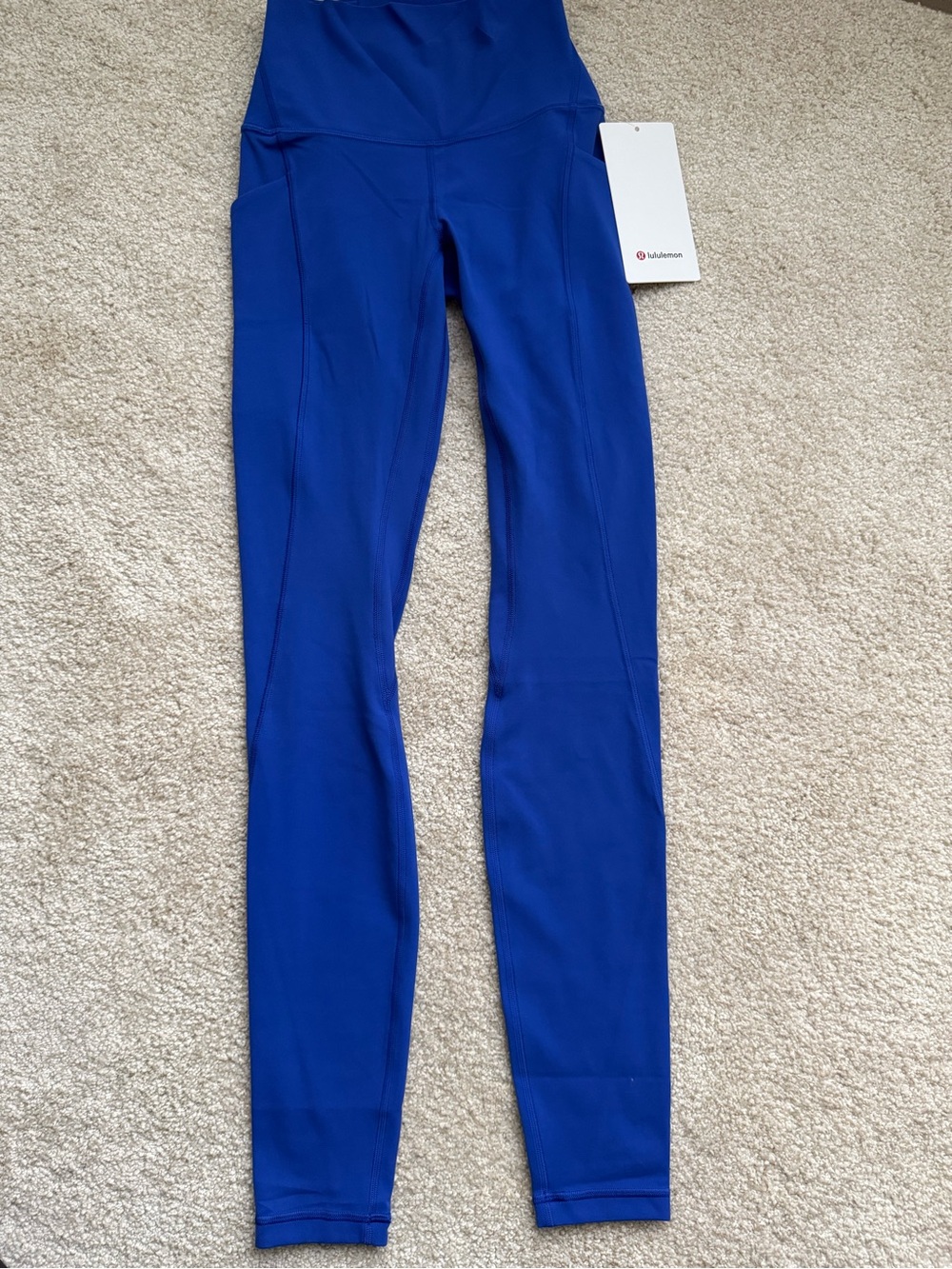 NWT Lululemon align leggings with pockets